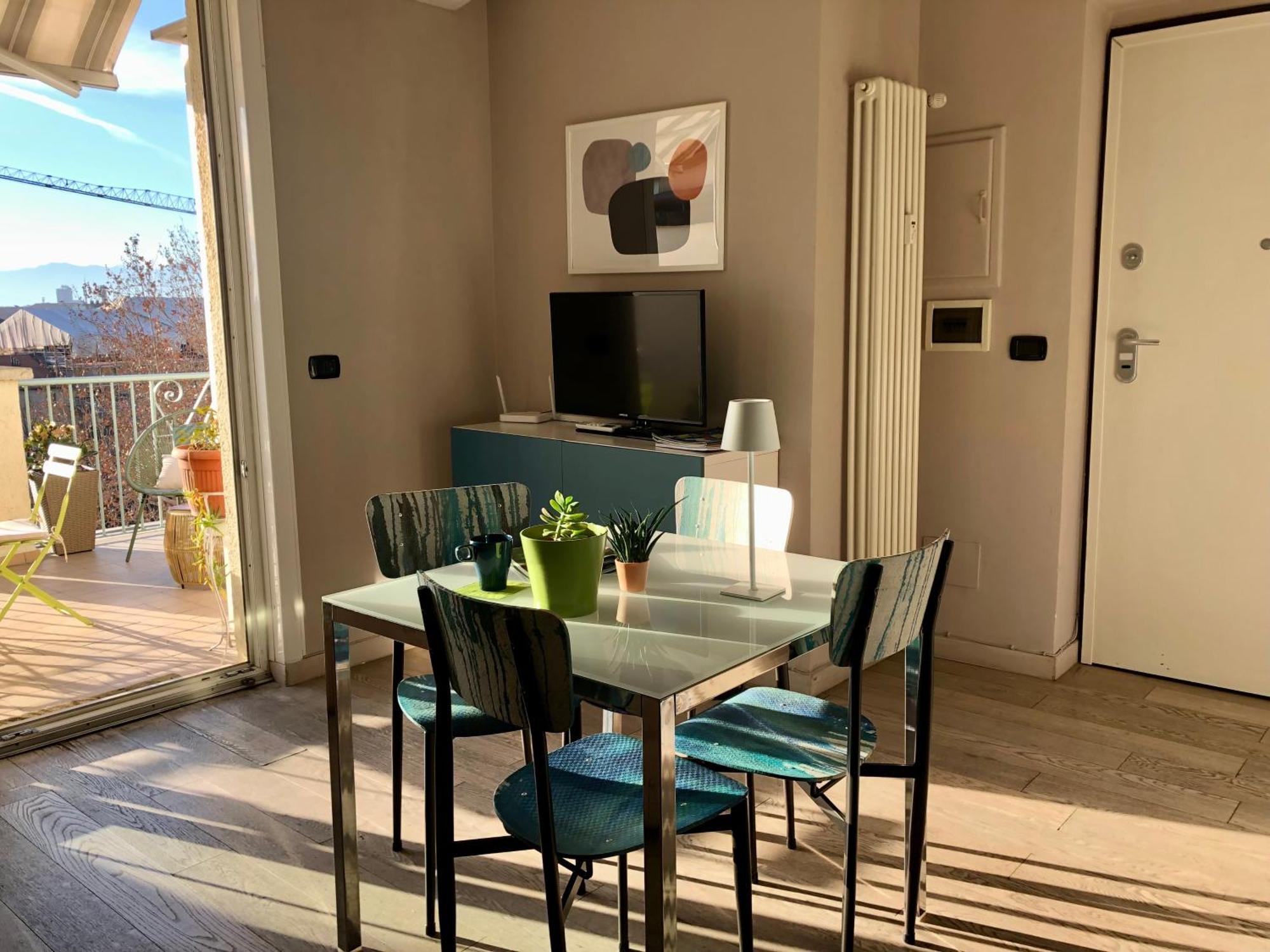 Attico Ellen Terrazza Con Vista Apartment Turin Luaran gambar